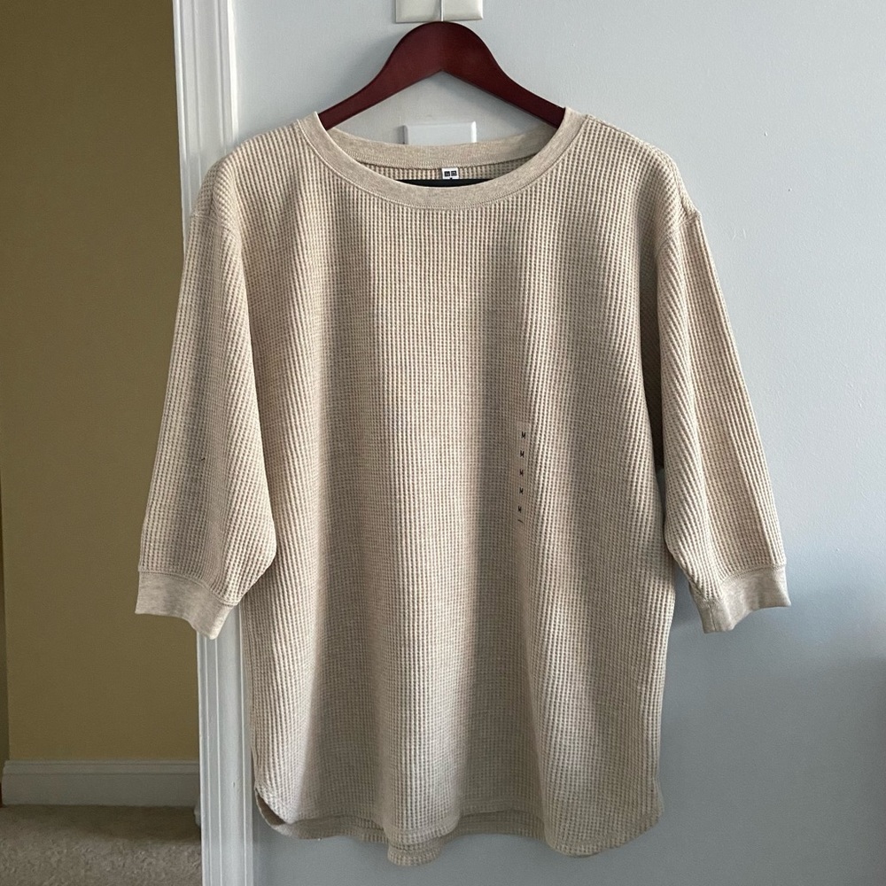 [NWT] Uniqlo waffle shirt | beige size M